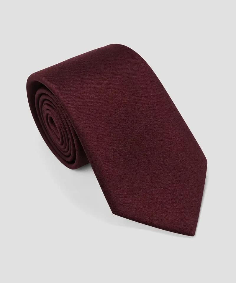 Corbata bordó oscuro lisa — Corbatas