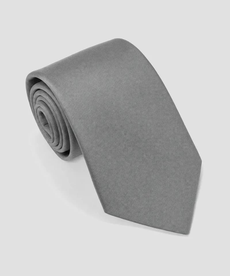 Corbata gris plata de sarga — Corbatas