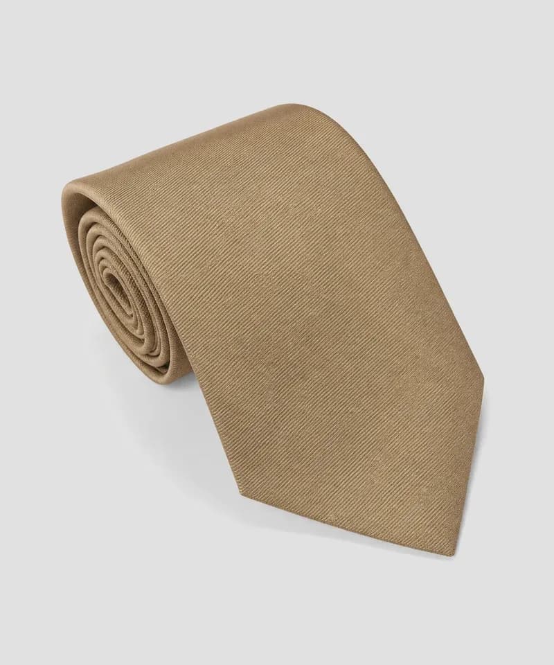 Corbata khaki lisa de sarga — Corbatas