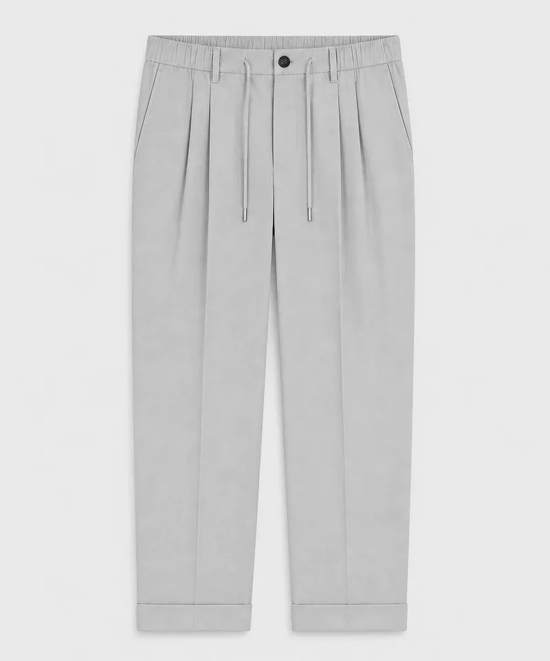 Pantalón gris claro con pinzas, cordón y botamanga — Pantalones