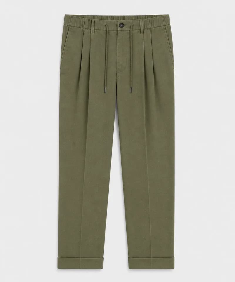 Pantalón verde oliva con pinzas, cordón y botamanga — Pantalones