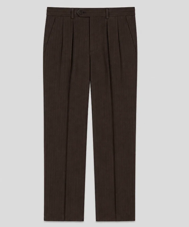 Pantalón de vestir chocolate con raya diplomática y pinzas — Pantalones