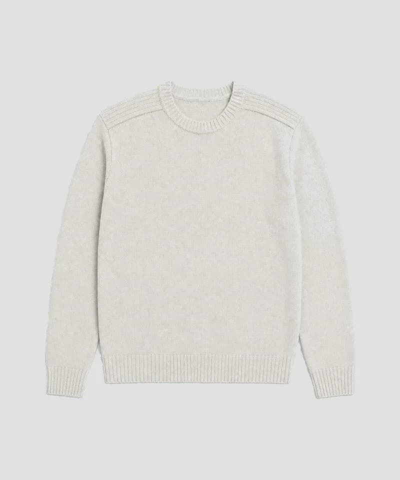 Sweater cuello redondo crema — Sweaters