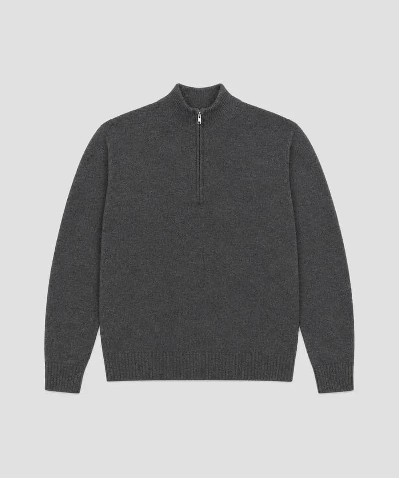 Sweater cuello polo gris carbón — Sweaters